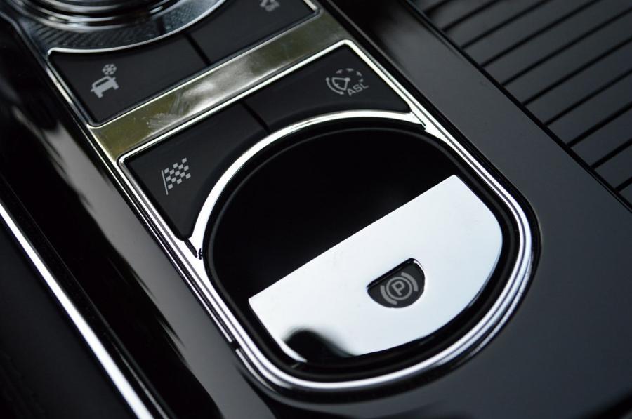  Jaguar XJR 2014 года  (фото 102 из 116)